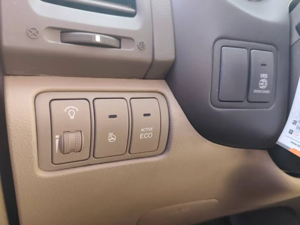 كيا كرنفال 2012 عائلية ومريحة - صورة 9