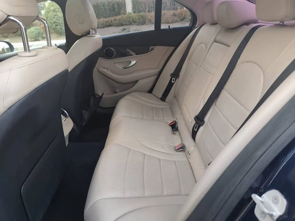 مارسيدس c300 2015 - صورة 19