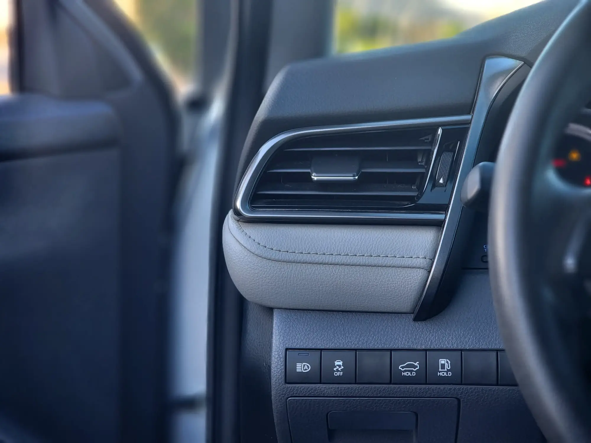 تويوتا كامري هايبرد 2020 - صورة 25