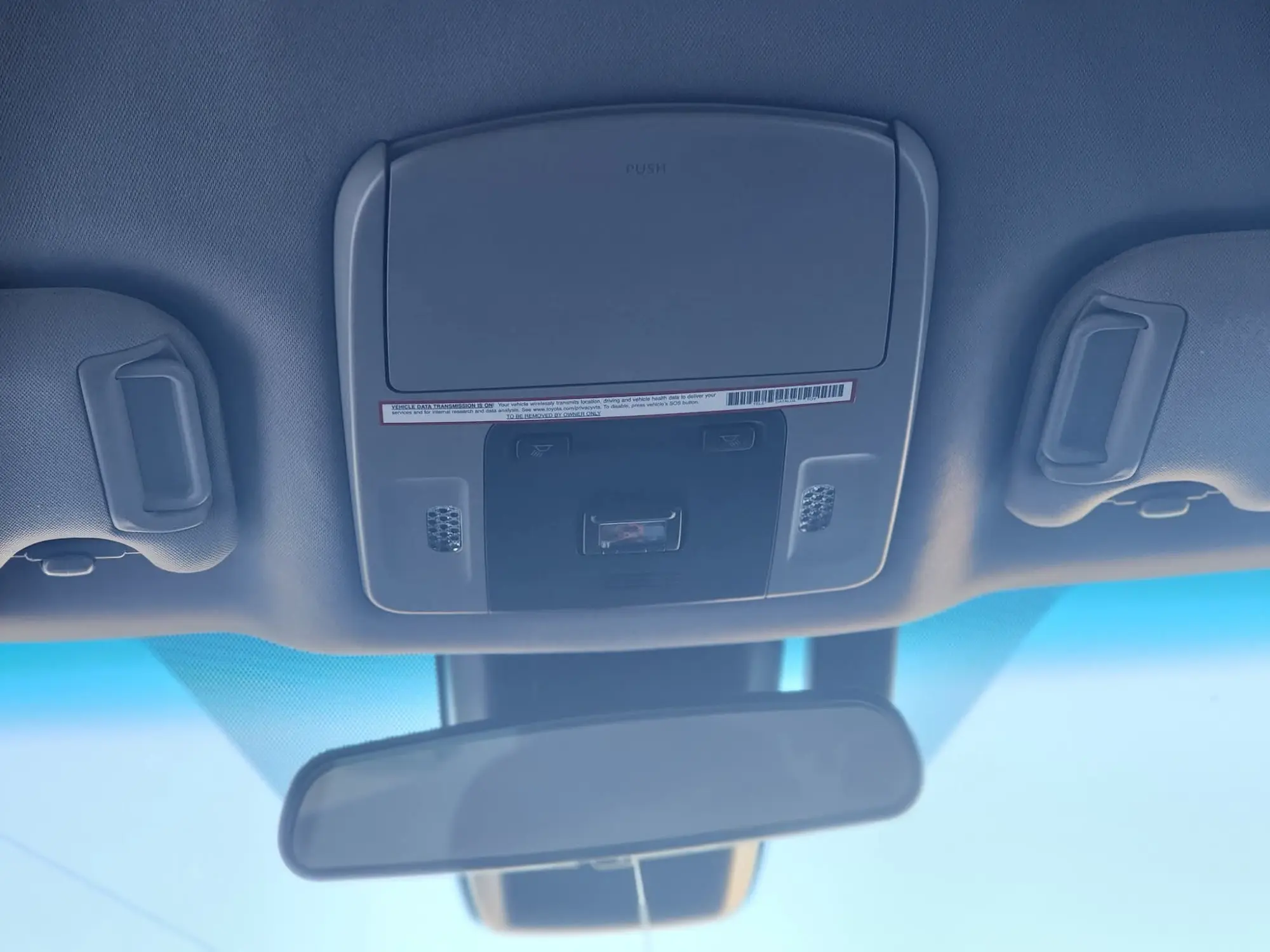 تويوتا كامري هايبرد 2020 - صورة 27