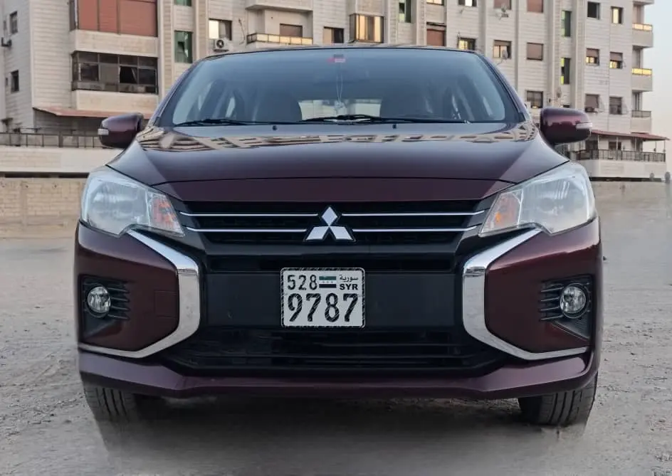 ميتسوبيشي أتراج 2022 - صورة 1