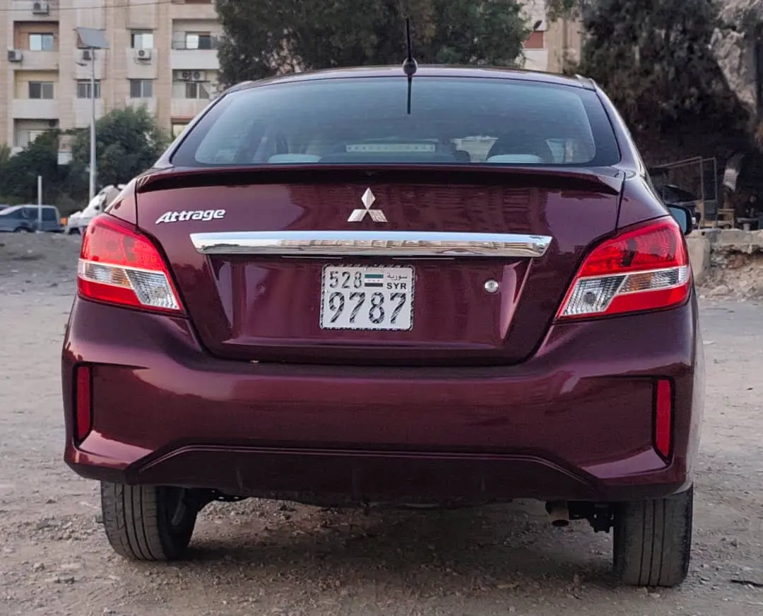 ميتسوبيشي أتراج 2022 - صورة 2