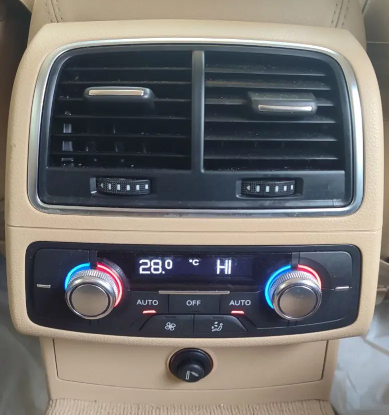 أودي A6 2013 - صورة 15