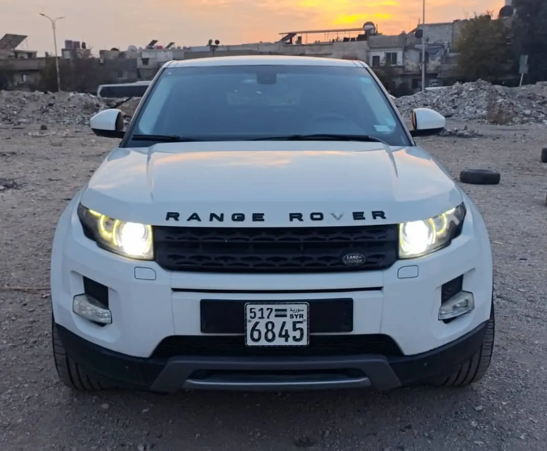 رنج روفر أيفوك 2015 - صورة 1