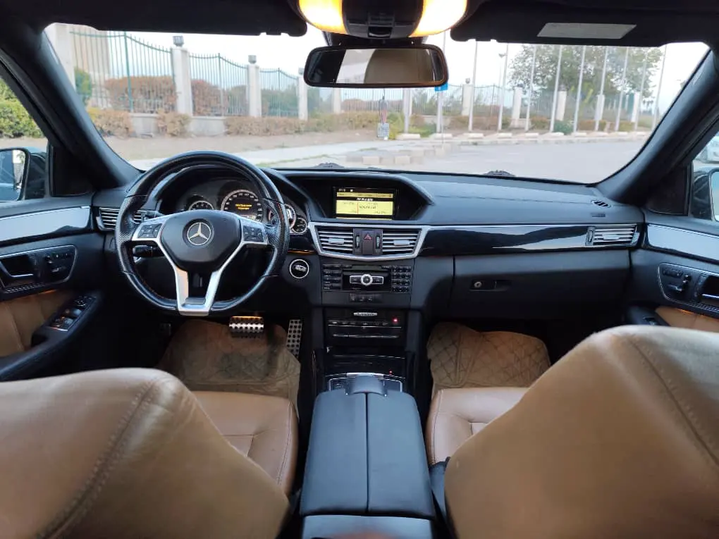 MERCEDES BENZ E300 2012 - صورة 11