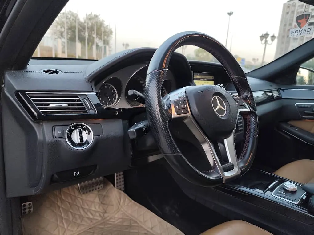 MERCEDES BENZ E300 2012 - صورة 13
