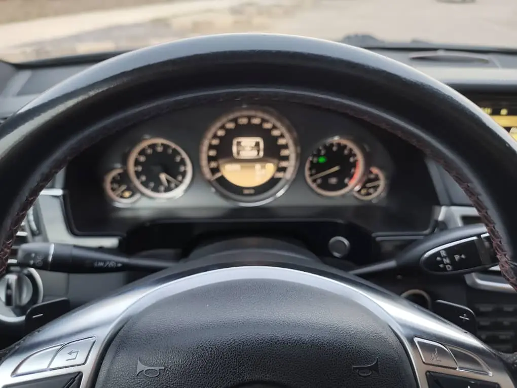 MERCEDES BENZ E300 2012 - صورة 15