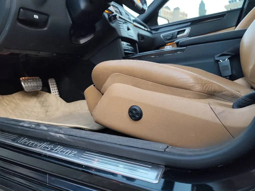 MERCEDES BENZ E300 2012 - صورة 23