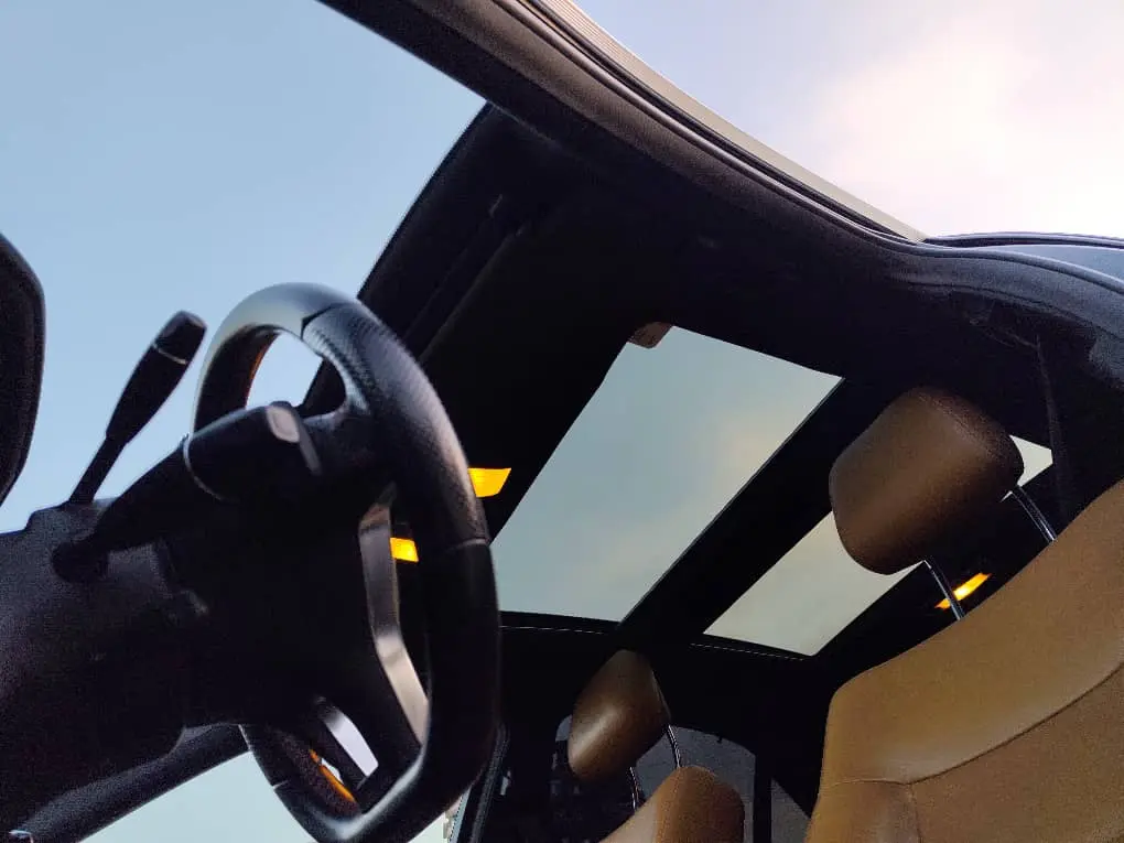 MERCEDES BENZ E300 2012 - صورة 26