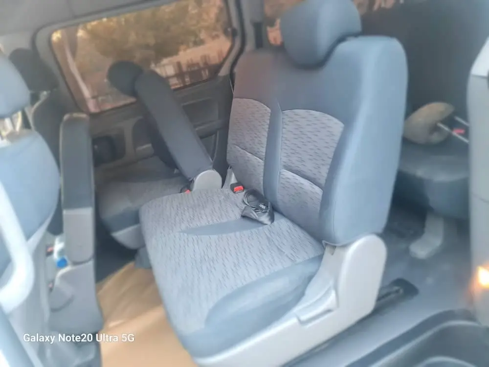 هيونداي H-1 2016 أوتوماتيك بحالة ممتازة - صورة 6