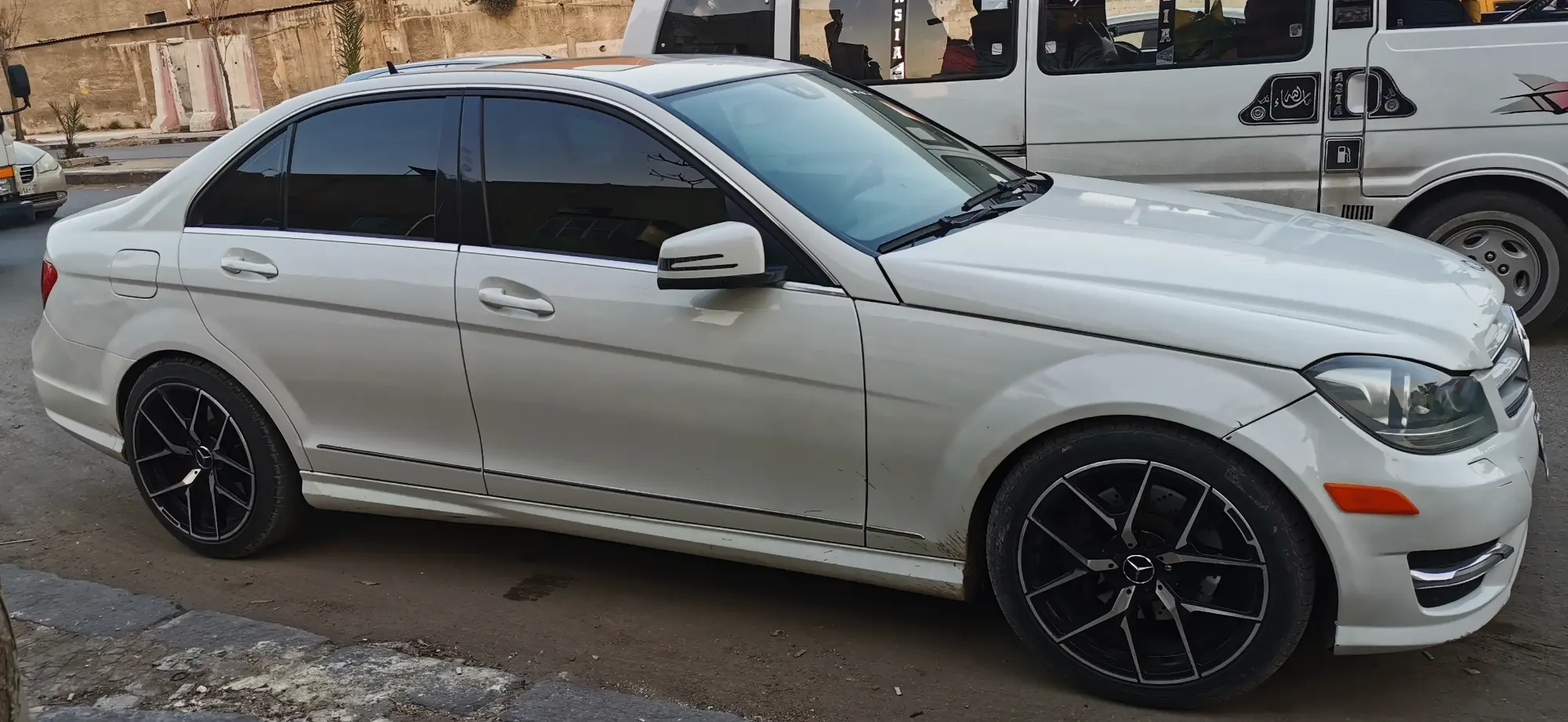 مرسيدس-بنز C-Class 2013 فاخرة c300  - صورة 5