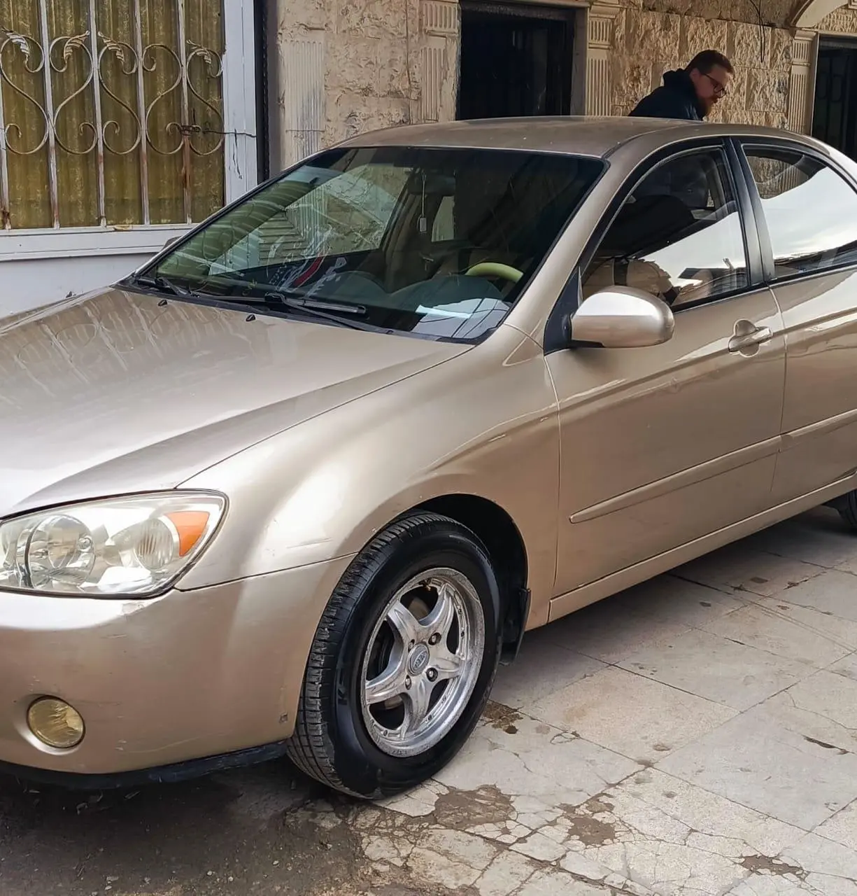 كيا سيراتو 2007 أوتوماتيك بحالة جيدة واقتصادية - صورة 3