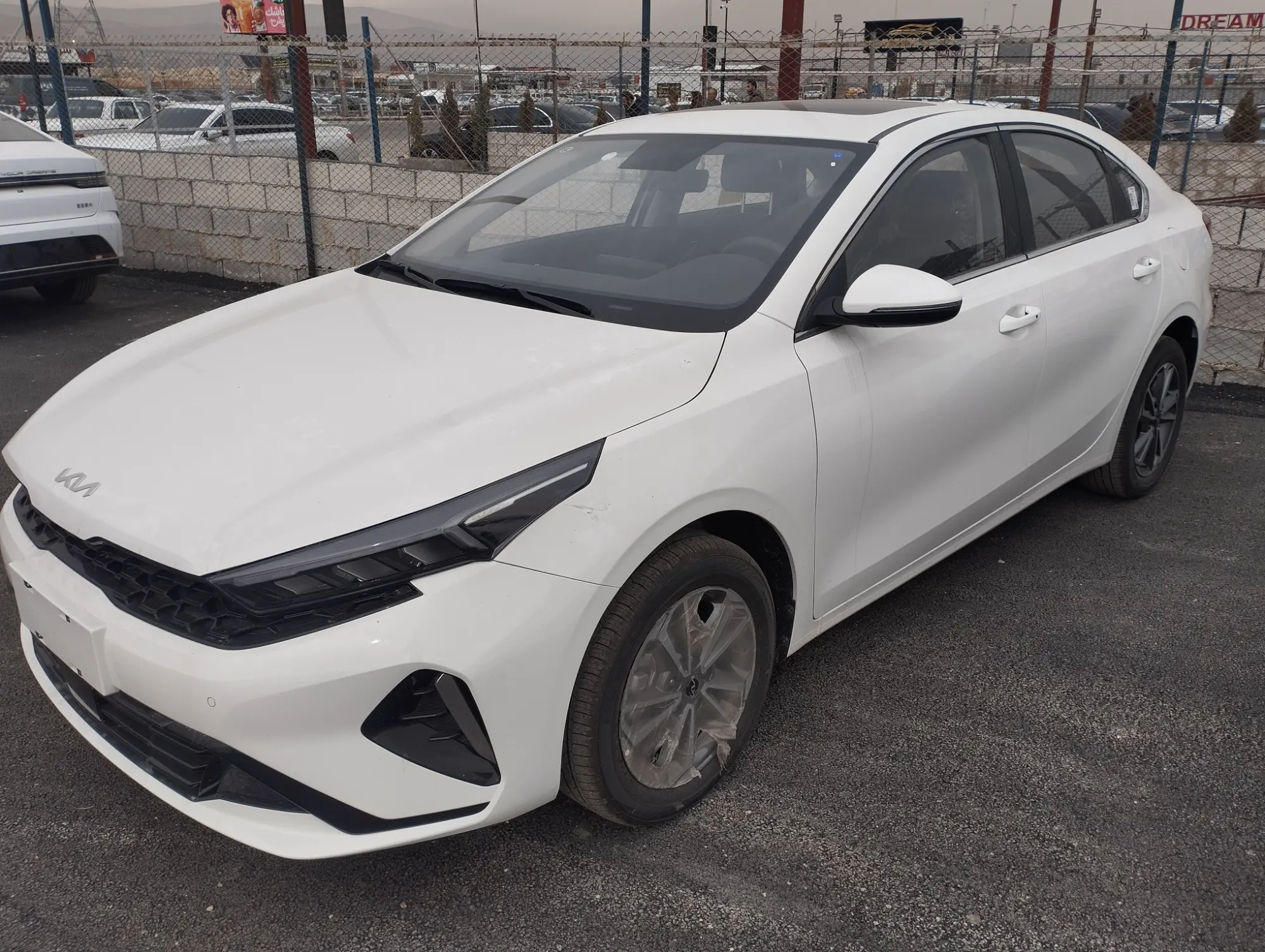 Kia k3 2025  - صورة 2