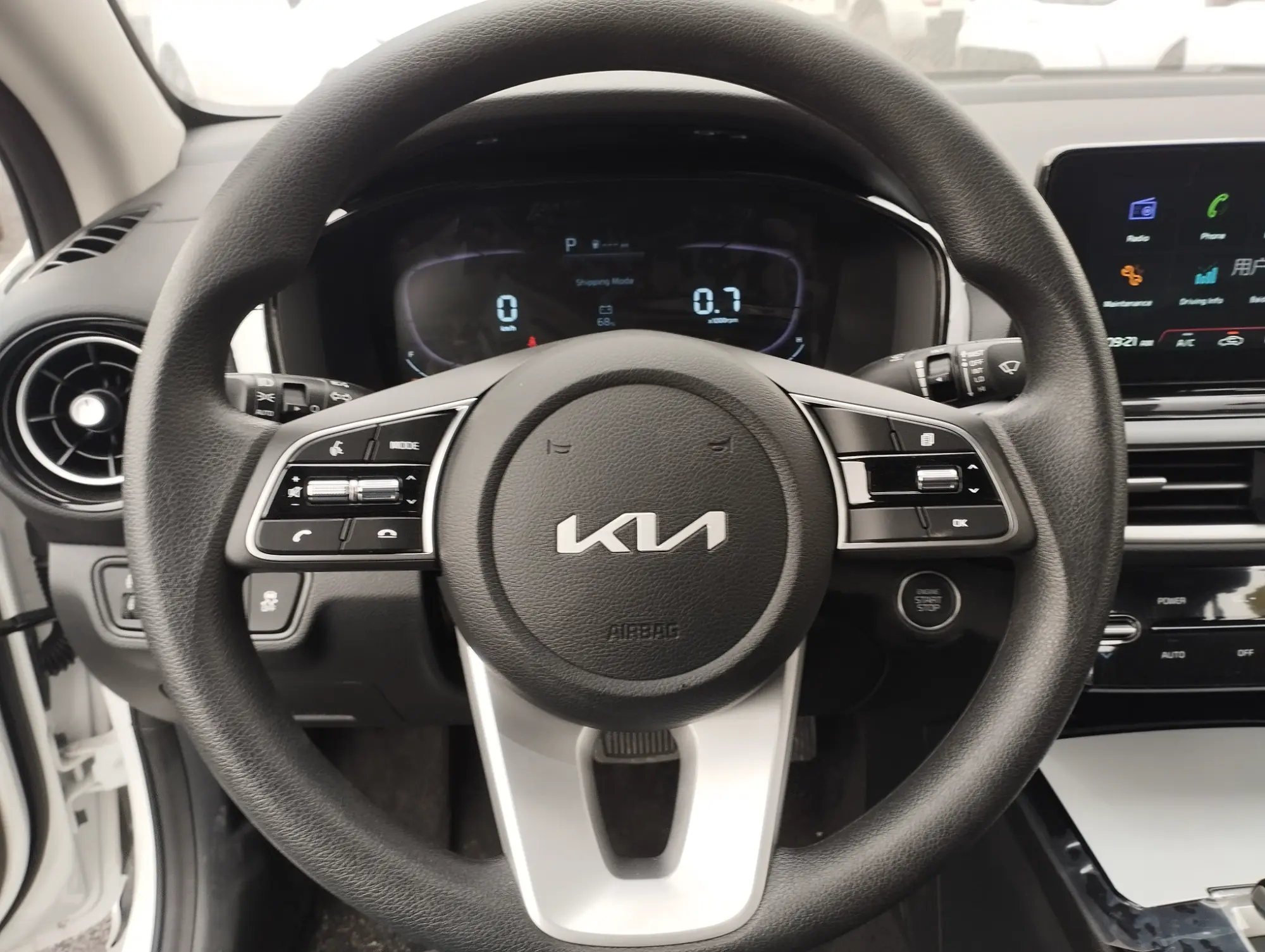 Kia k3 2025  - صورة 9