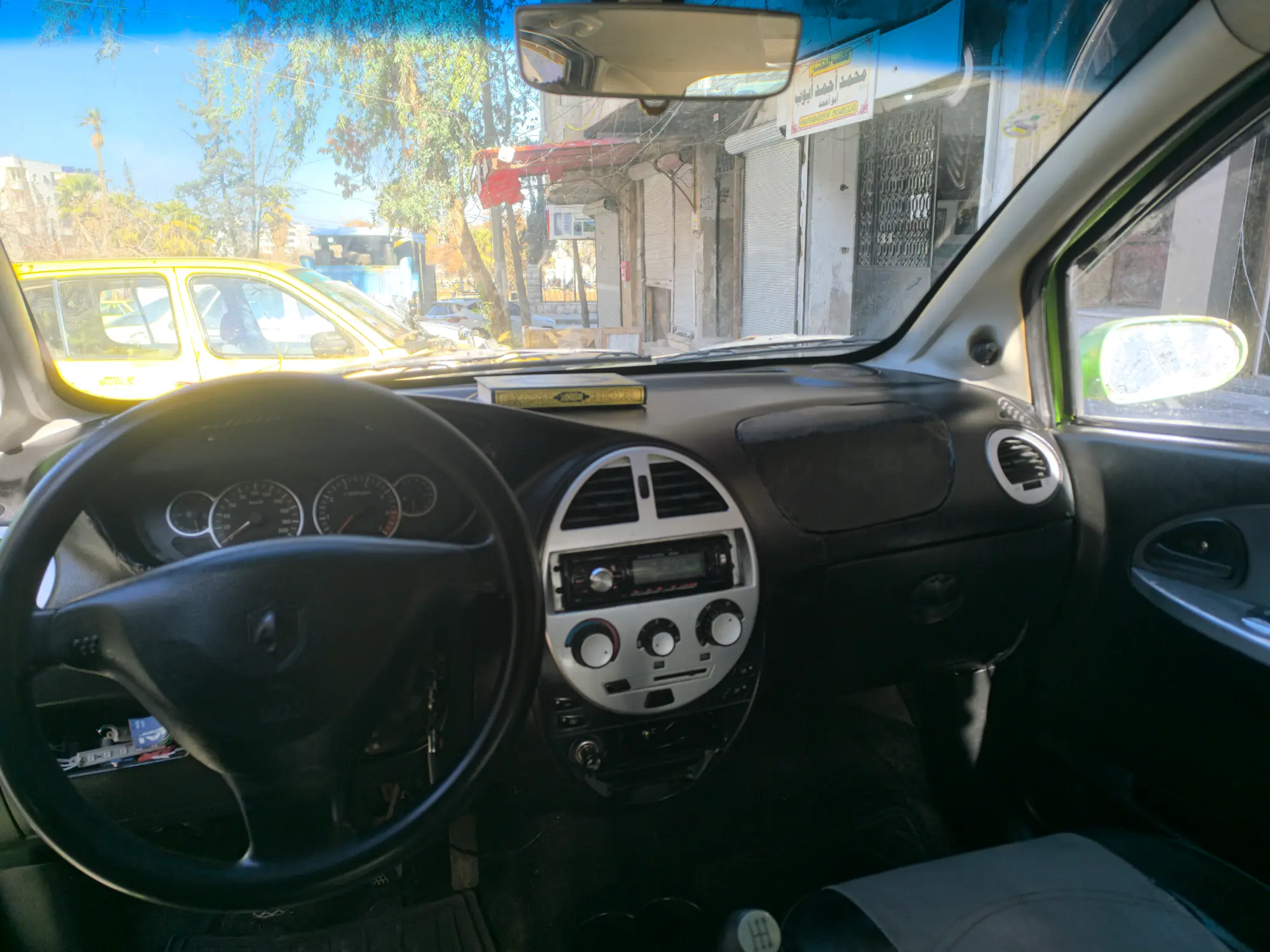 شانا بيني 2006 هاتشباك اقتصادية - صورة 2