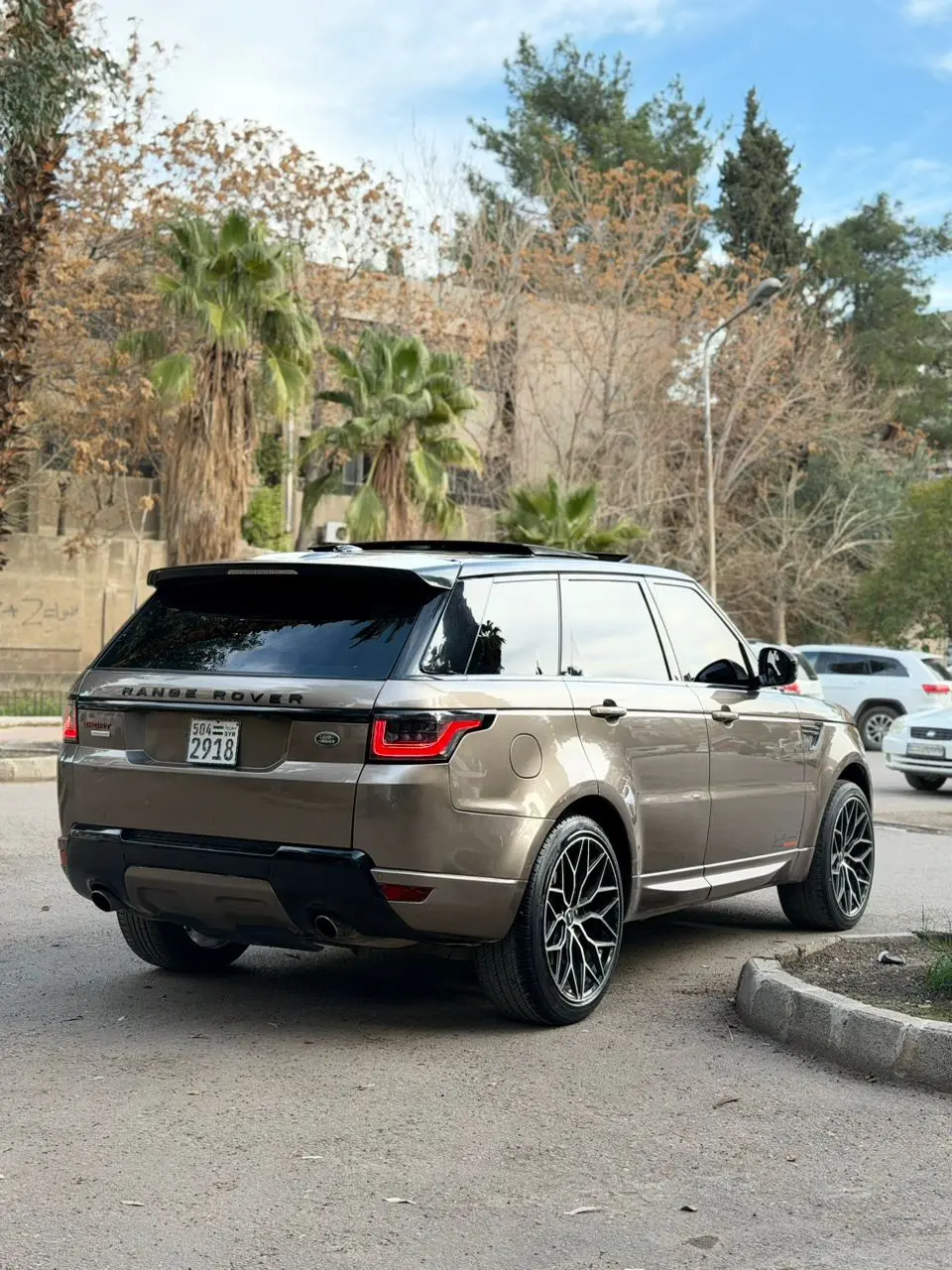 رانج روفر سبورت 2014 - صورة 5