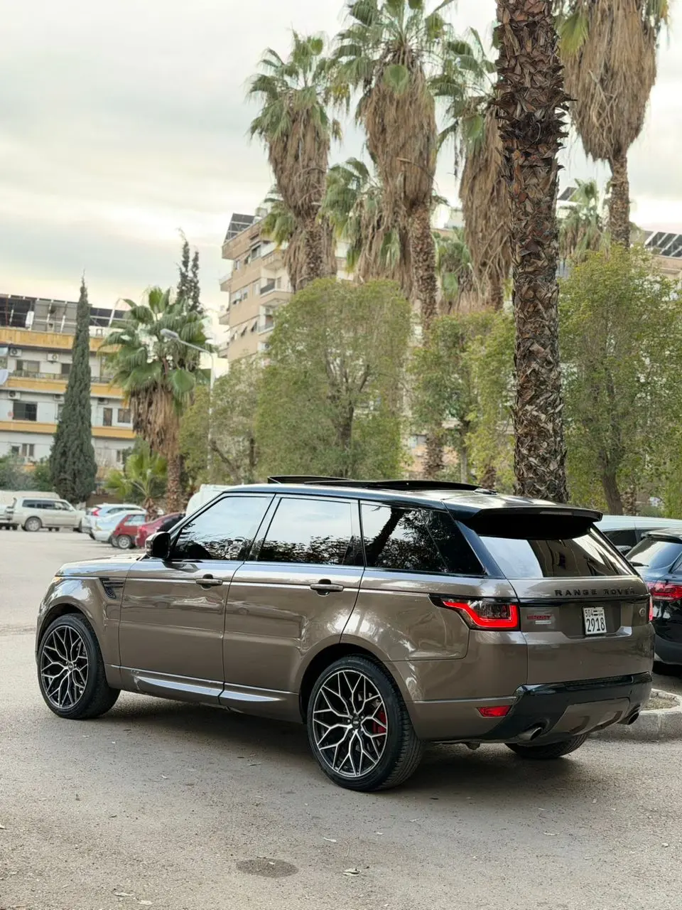 رانج روفر سبورت 2014 - صورة 9