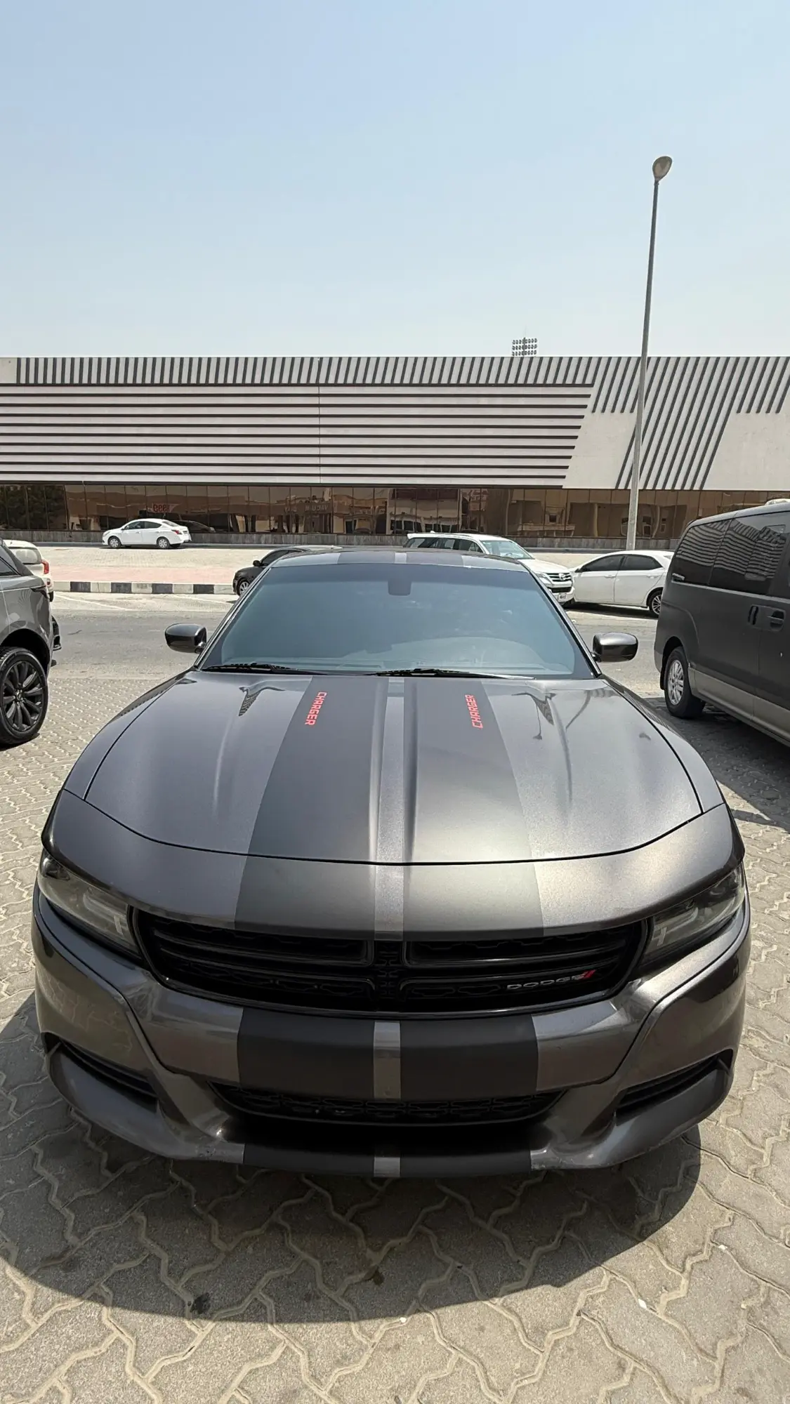 دودج تشارجر SXT - صورة 2