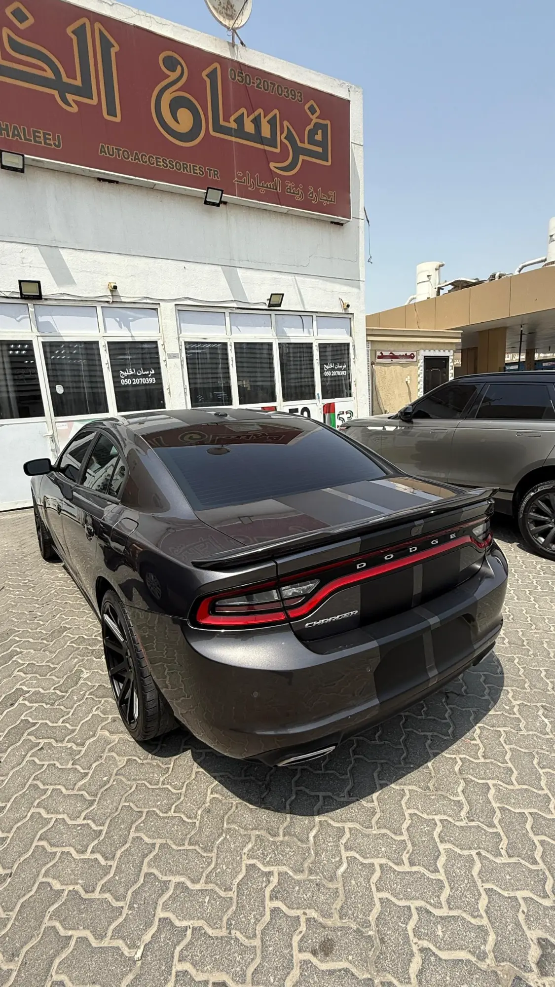 دودج تشارجر SXT - صورة 4