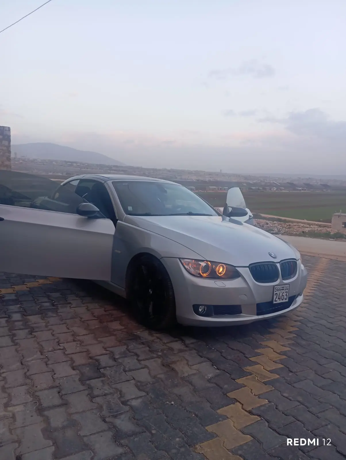 بي إم دبليو الفئة الثالثة 2008 كابريوليه للبيع - صورة 2