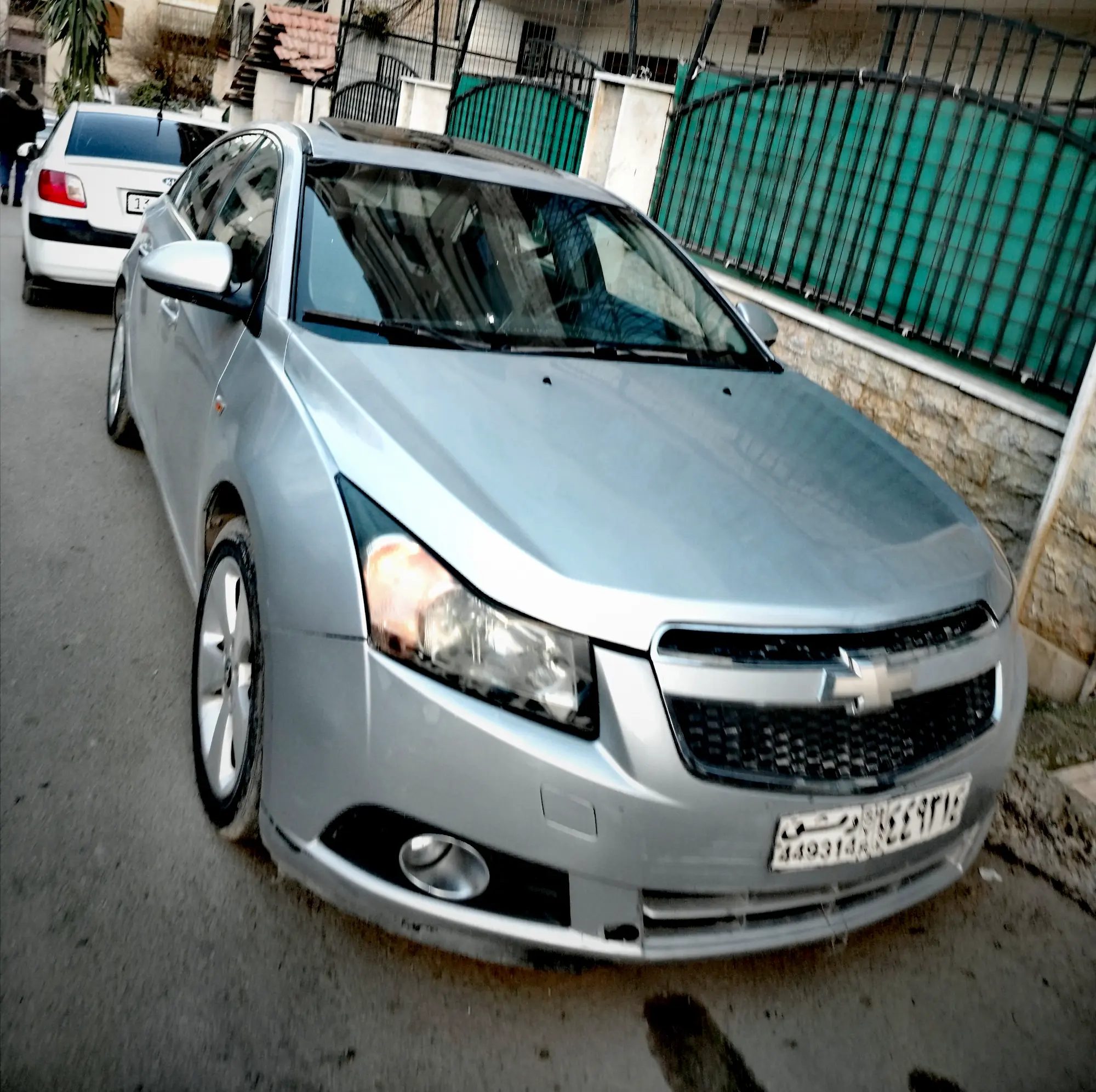 شيفروليه كروز 2010 أوتوماتيك للبيع بحالة ممتازة - صورة 1