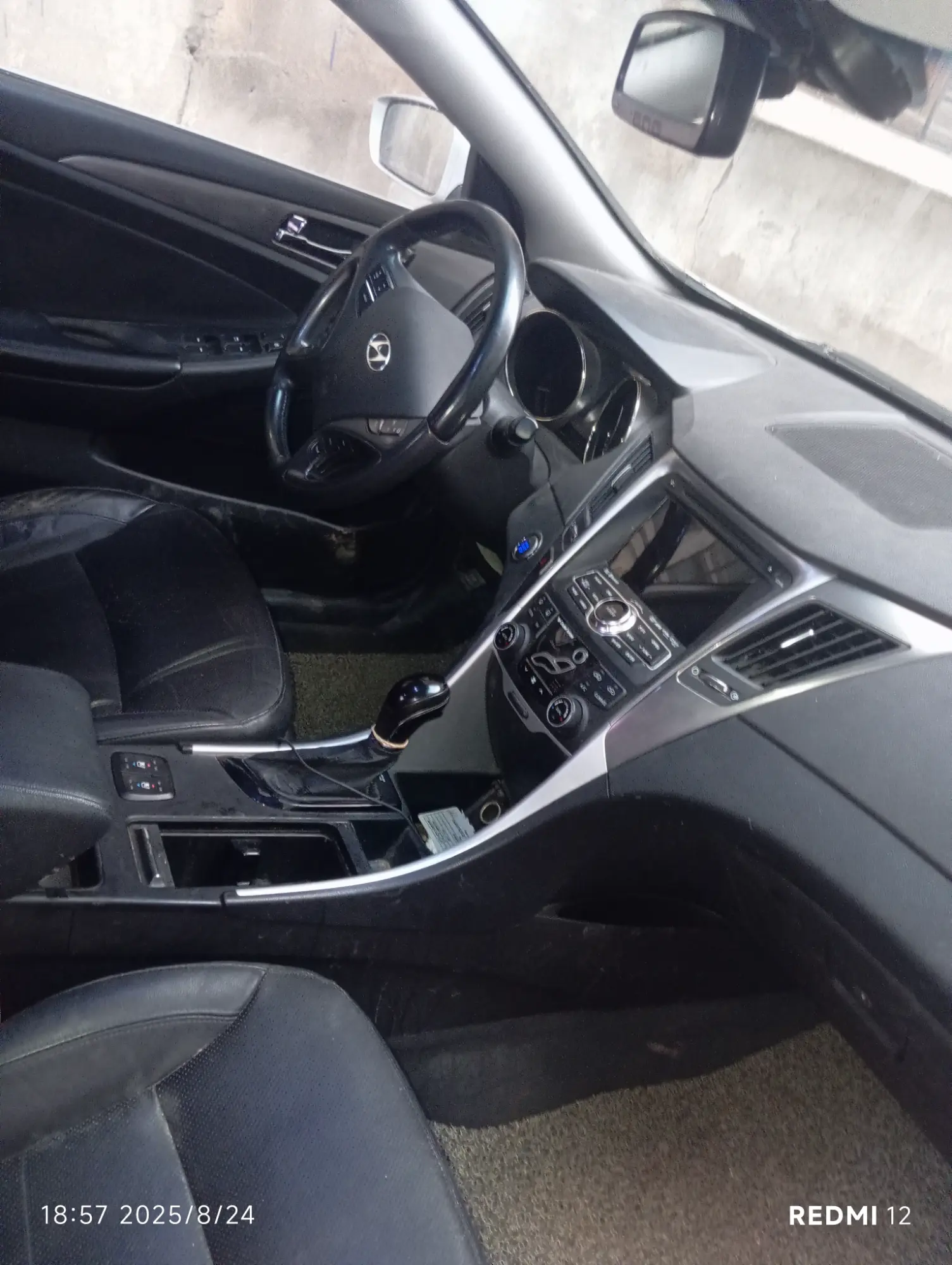 هيونداي سوناتا هايبرد 2012 اقتصادية ونظيفة - صورة 6