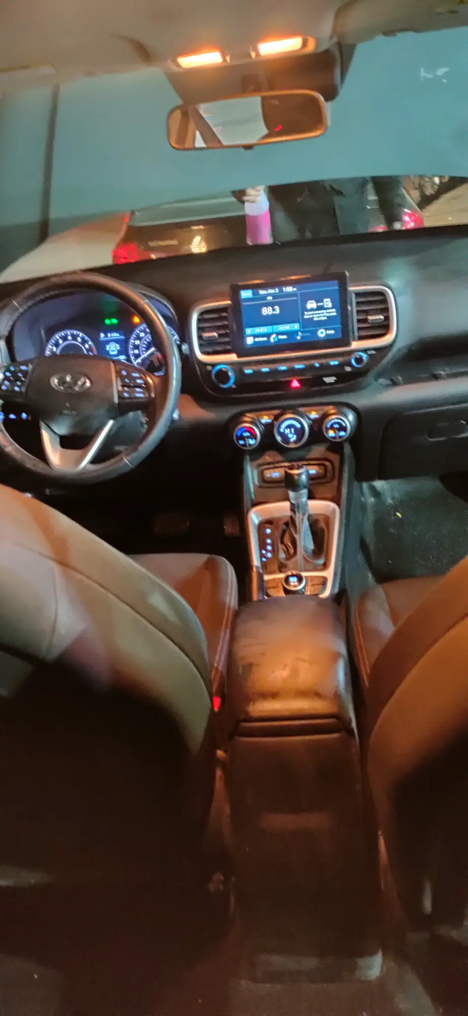 هيونداي فينيو 2022 (SUV) بمواصفات عالية - صورة 7