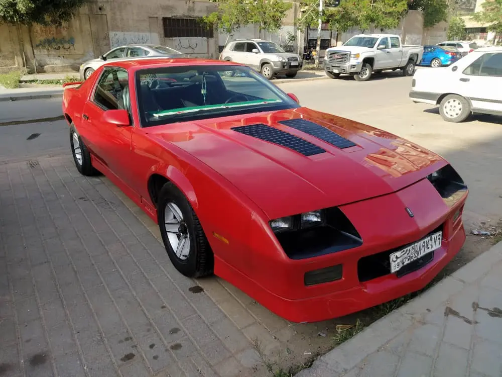 شيفروليه كامارو 1990 كوبيه رياضية كلاسيكية - صورة 2