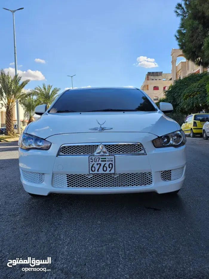 ميتسوبيشي لانسر قرش 2011 - صورة 2