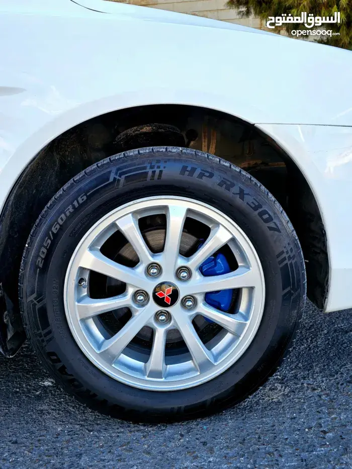 ميتسوبيشي لانسر قرش 2011 - صورة 5