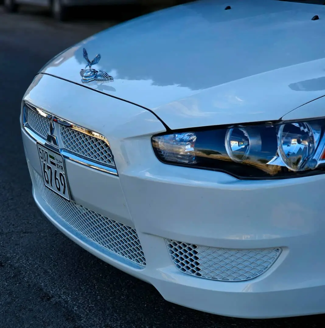 ميتسوبيشي لانسر GLS 2011 أوتوماتيك بحالة الوكالة - صورة 3