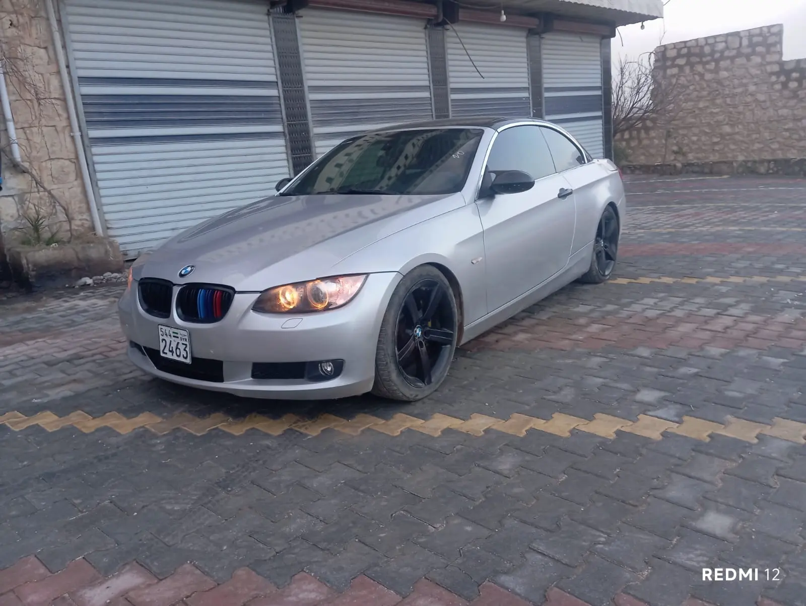 بي إم دبليو الفئة الثالثة 2008 مكشوفة للبيع - صورة 2