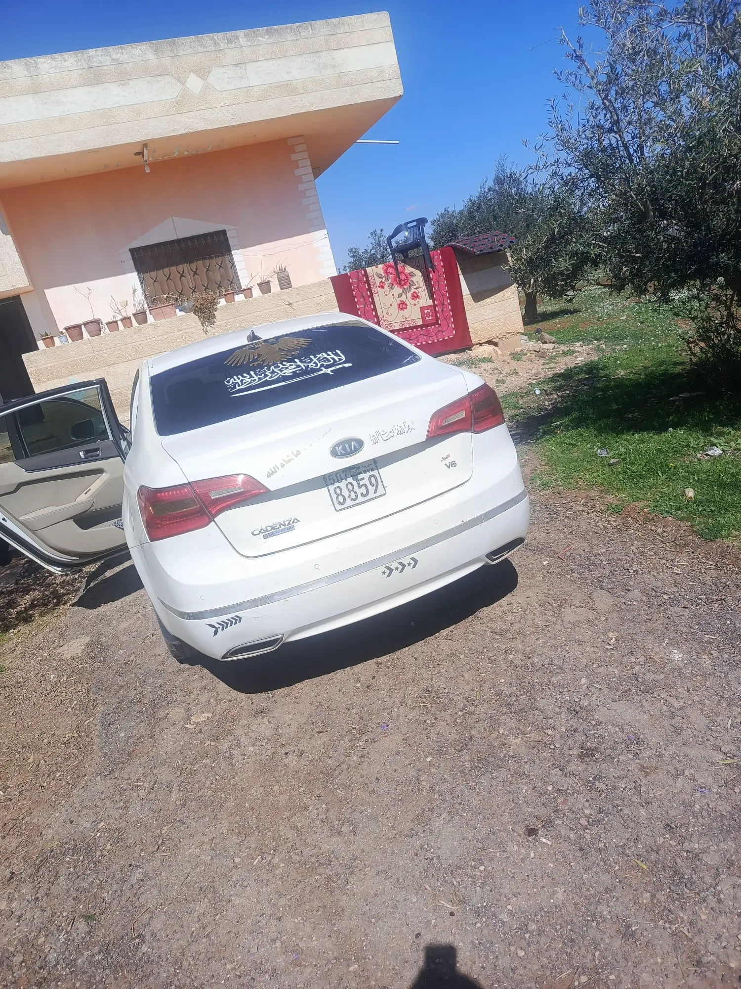 كيا كادينزا 2012 سيدان أنيقة للبيع - صورة 1