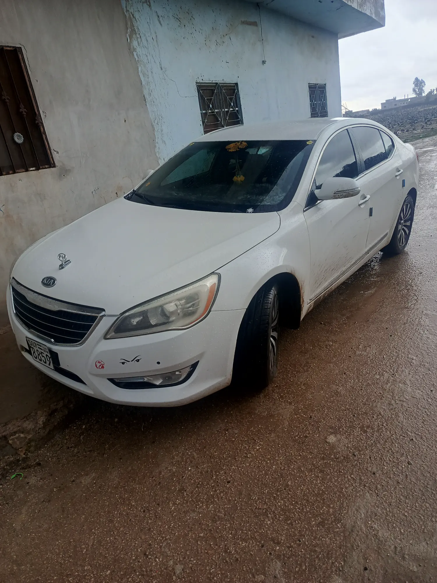 كيا كادينزا 2012 سيدان أنيقة للبيع - صورة 2