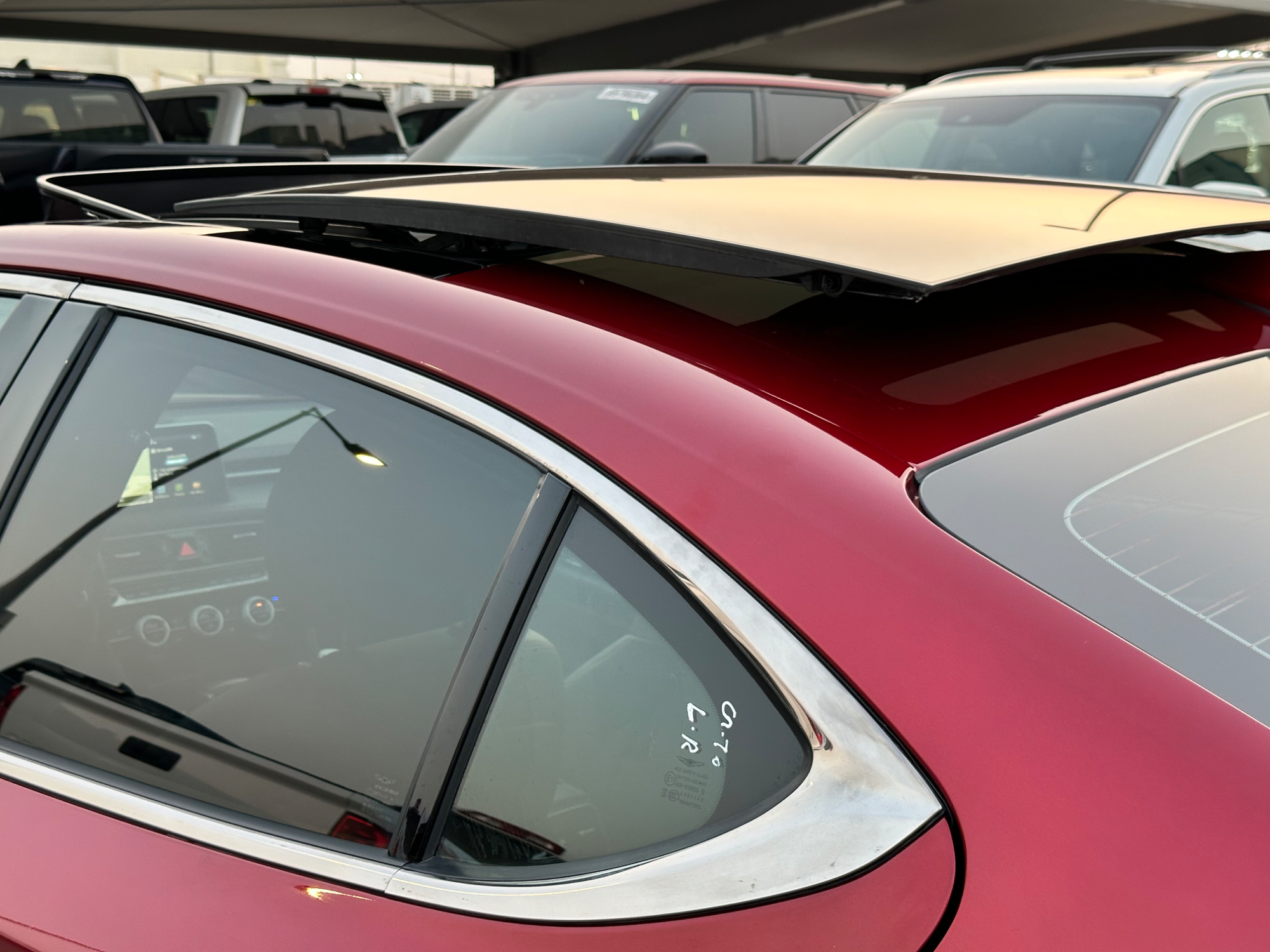 جينيسيس يلي يدور النظيف بوالين الوكالة g70 سته سلندر تيربو 3.3 خالية العلام كاملة المواصفات كلين تايتل - صورة 6