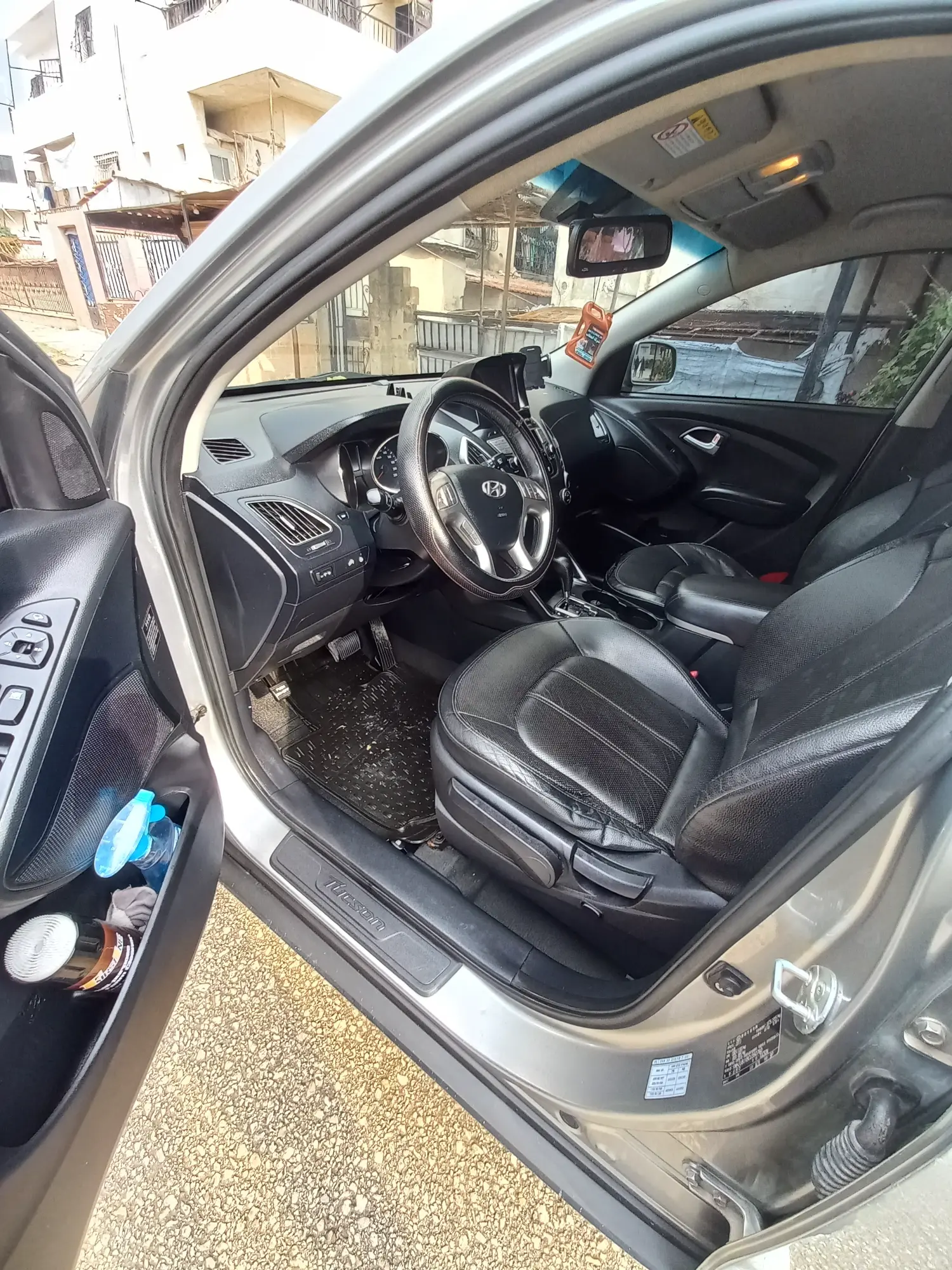 هيونداي توسان 2012 دفع رباعي أوتوماتيك بحالة ممتازة - صورة 4