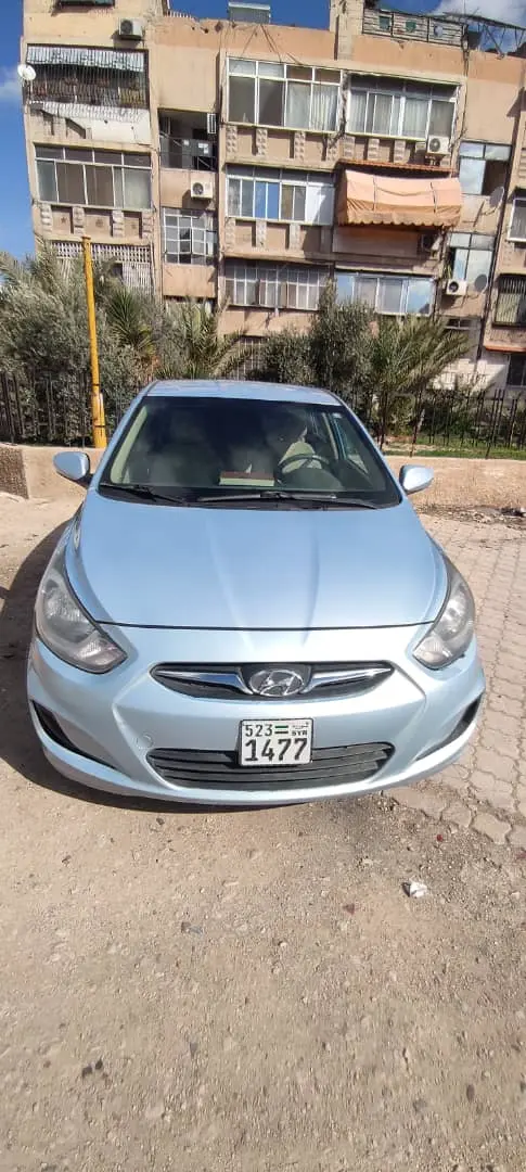 هيونداي أكسنت 2014 أتوماتيك بحالة جيدة - صورة 3
