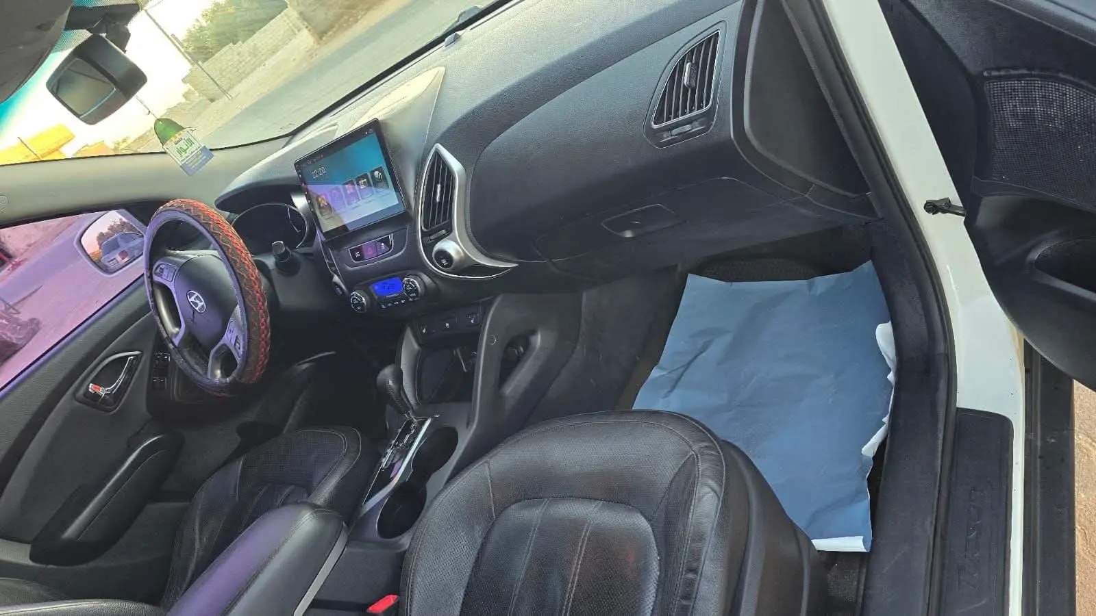 هيونداي توسان 2012 ديزل للبيع -  أوتوماتيك بحالة ممتازة - صورة 7