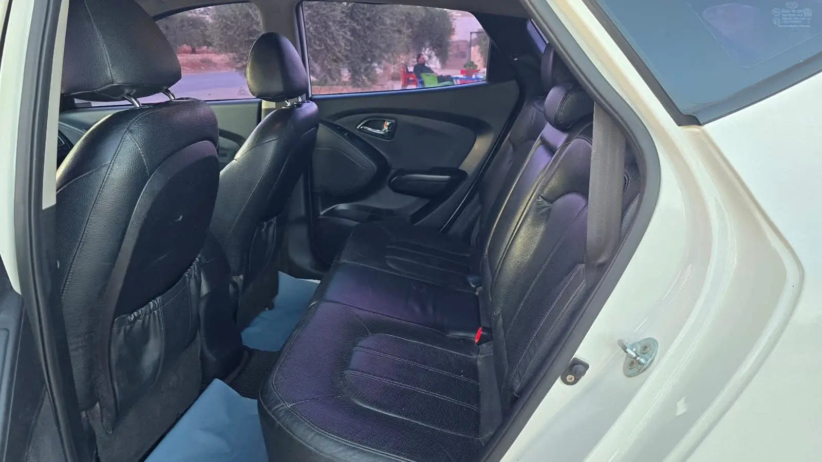 هيونداي توسان 2012 ديزل للبيع -  أوتوماتيك بحالة ممتازة - صورة 8