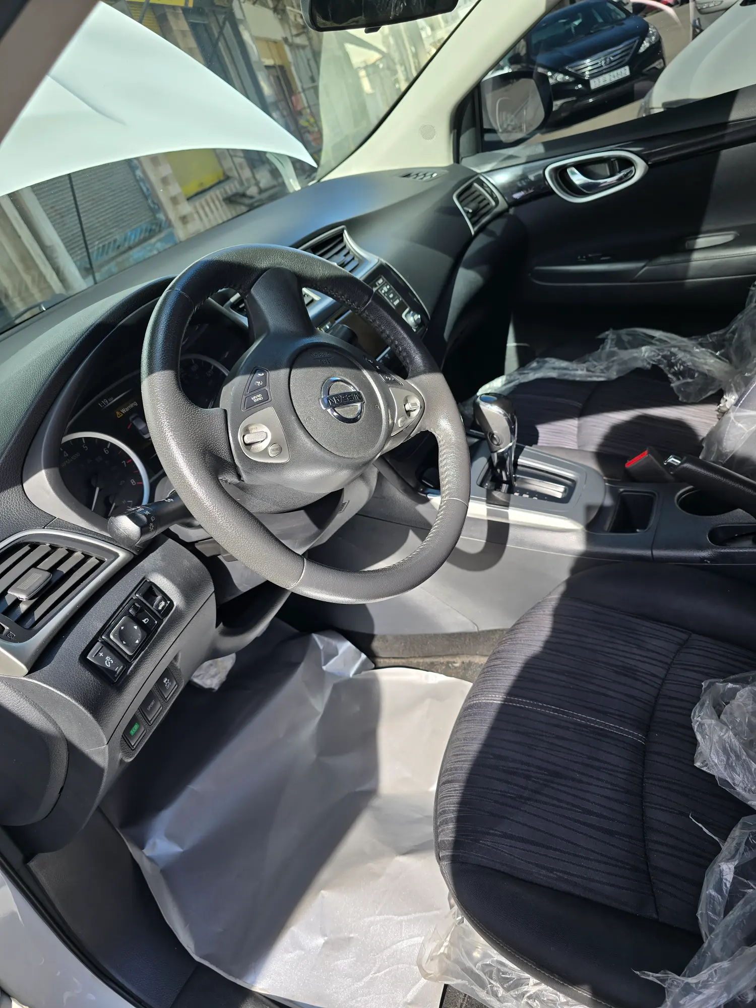 نيسان سنترا 2016 حالة ممتازة واقتصادية - صورة 4