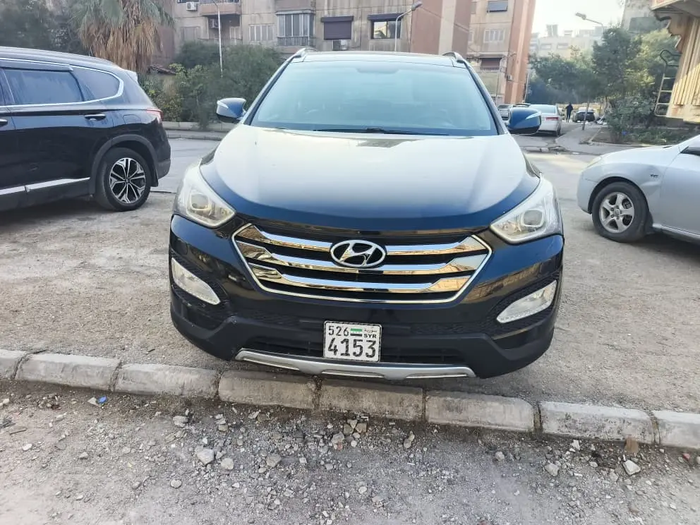 هيونداي سانتا في 2013 بحالة ممتازة وعائلية