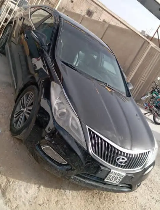 هيونداي أزيرا غرانديور 2013 بحالة جيدة للبيع