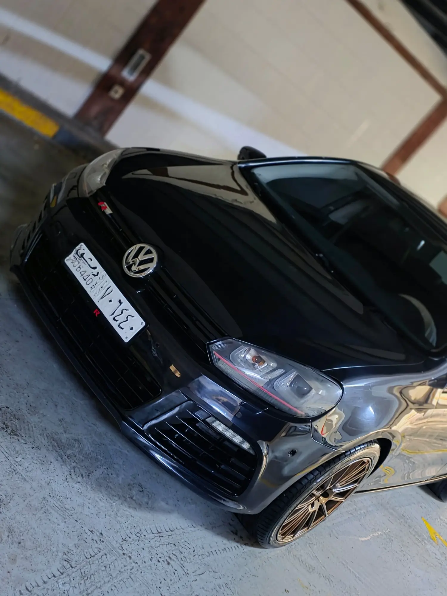 فولكس فاجن جولف GTI 2010 بحالة ممتازة