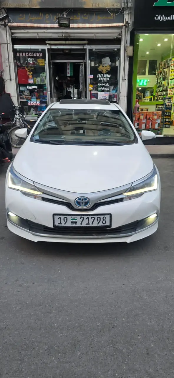 تويوتا كورولاهايبرد  2019 بحالة ممتازة