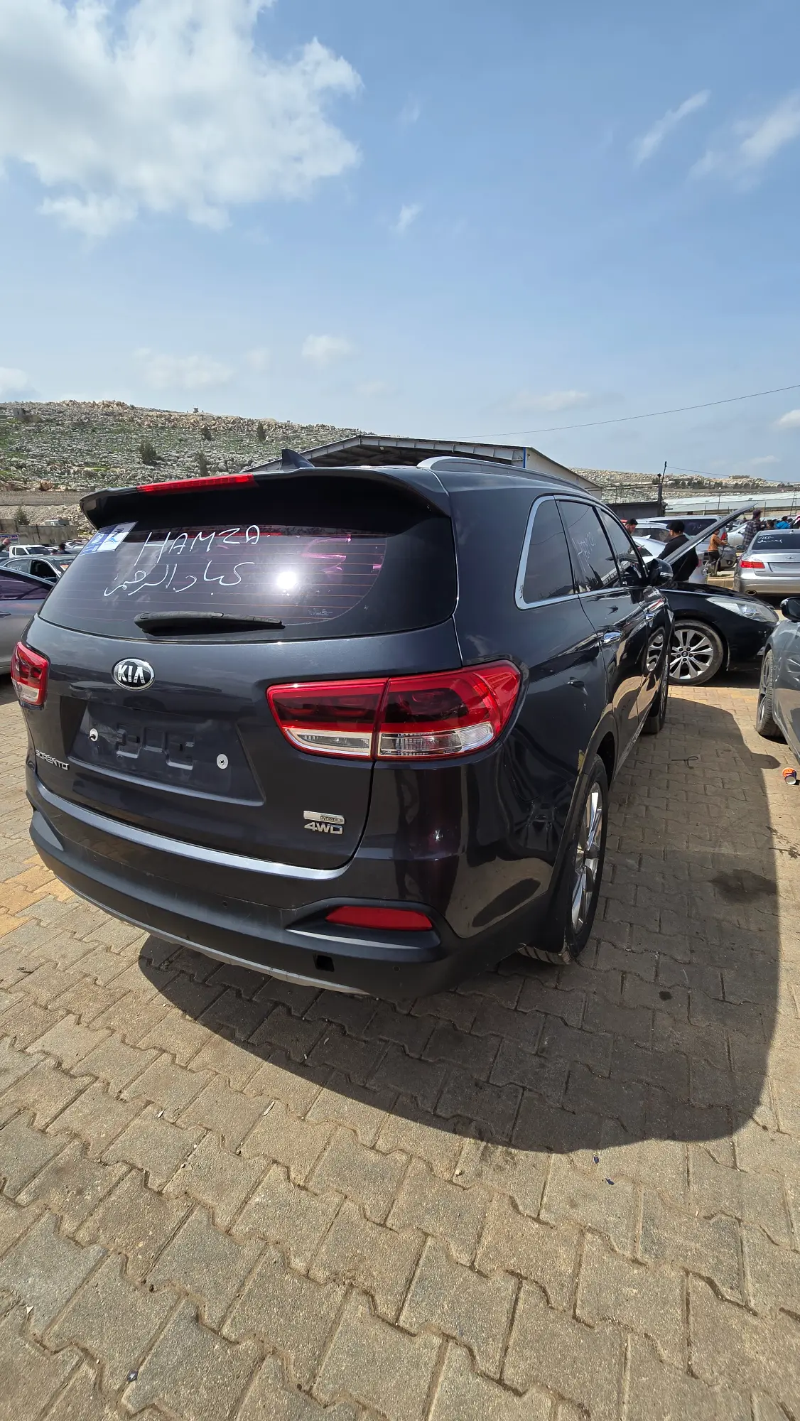 كيا سورينتو 2016 بحالة ممتازة ومواصفات كاملة - صورة 2