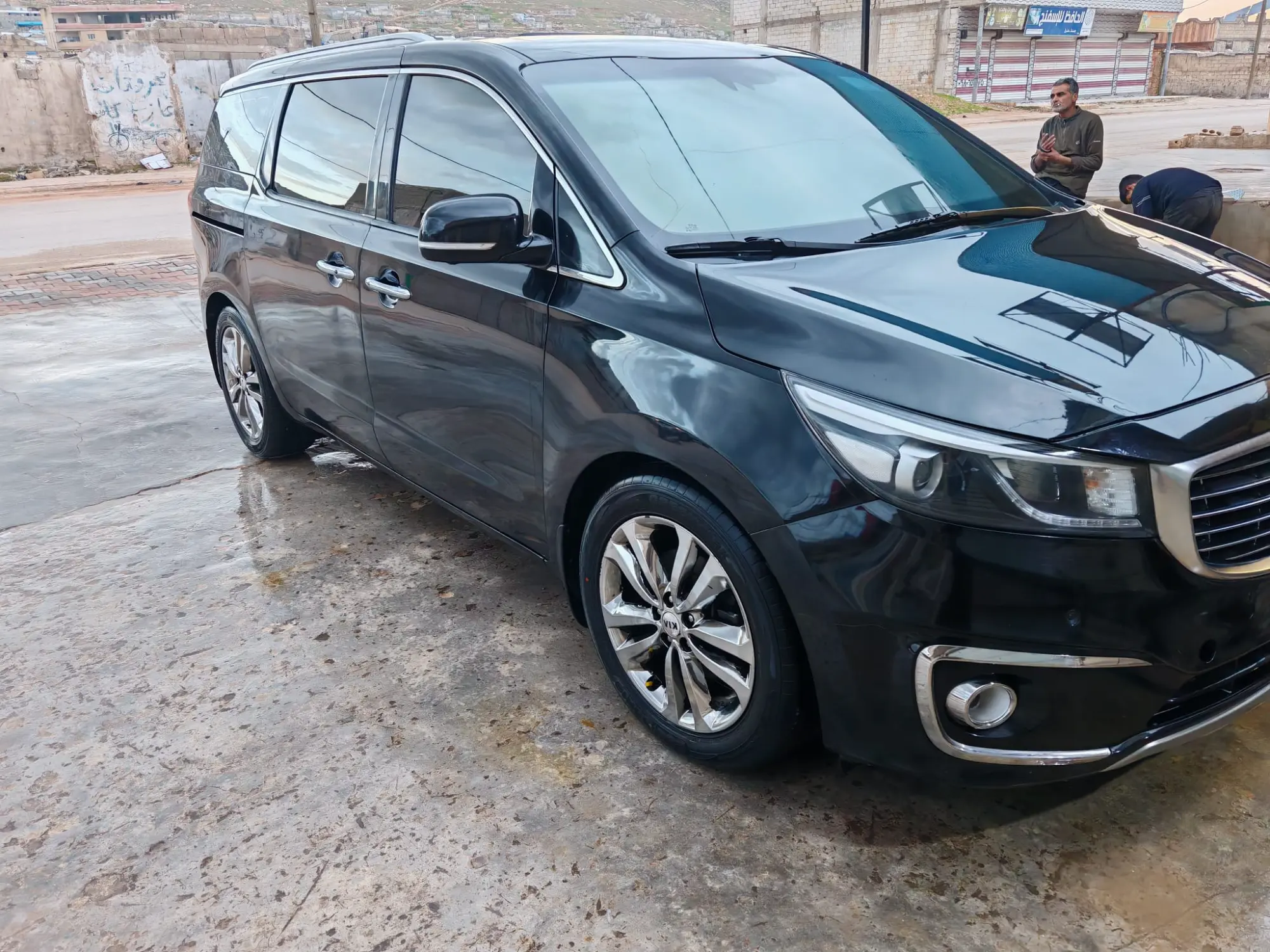 كرنفال لموزين ديزل 2018  Carnival Limousine 2018 ادخال جديد اكمل وصف رقم 1 وارد كوري  فرش جلد ملكي ( - صورة 7