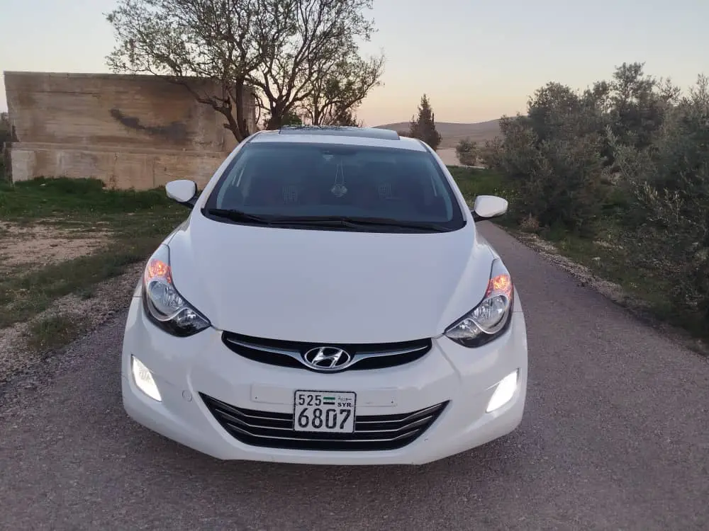 هيونداي إلنترا 2011 بحالة ممتازة