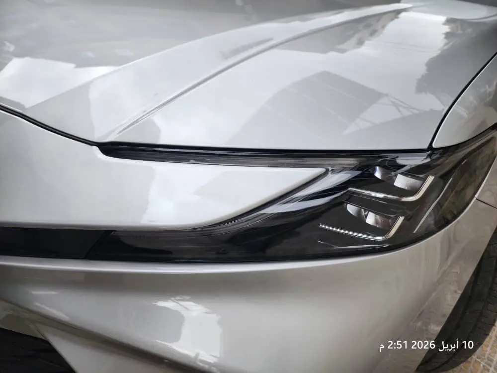 تويوتا كامري 2026 بحالة الوكالة - تصميم عصري وأداء هجين - صورة 5