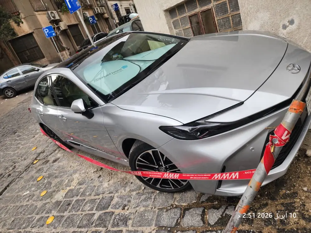 تويوتا كامري 2026 بحالة الوكالة - تصميم عصري وأداء هجين - صورة 7