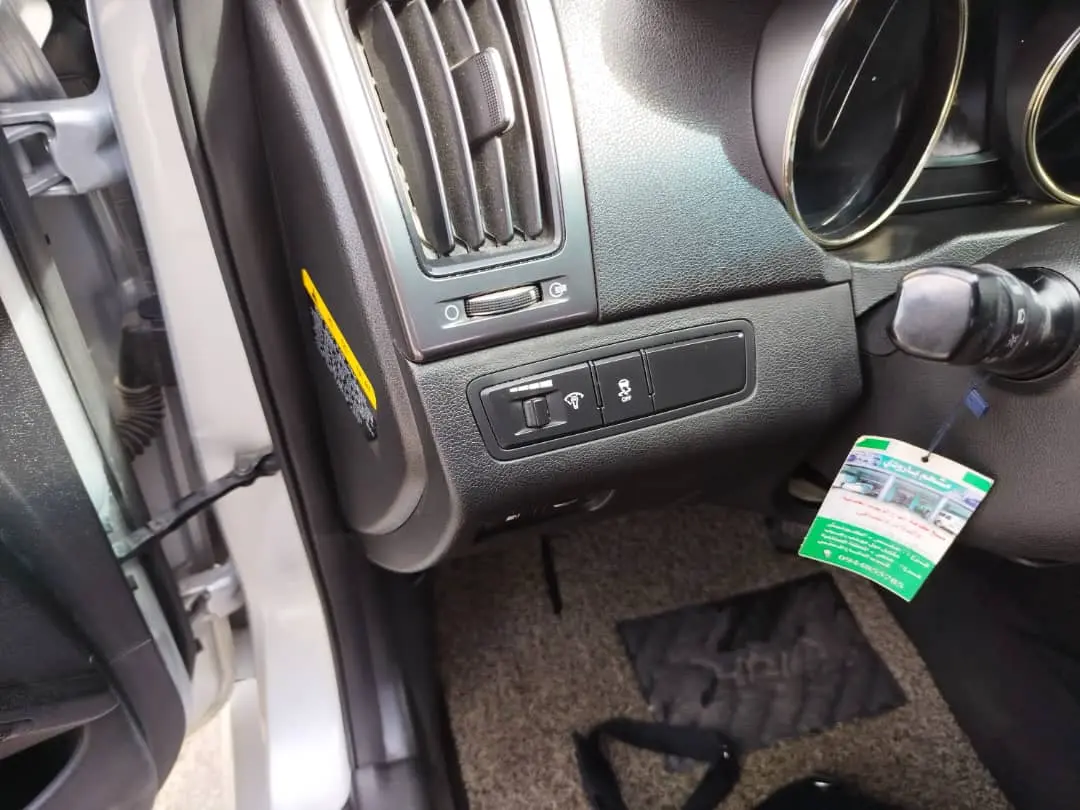 سوناتا هايبرد 2012 - صورة 7